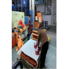 浙江省 臺州 玉環(huán) 蘇泊爾    普工 :女18-45歲，男18-50歲 另急招10拋光工